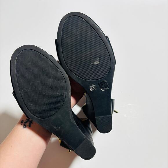 Chinese Laundry Black Wedge Heels with Bow and Ankle Strap - Picture 10 of 11